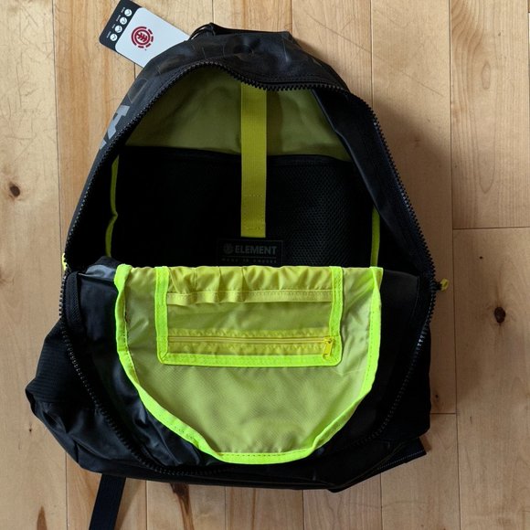 Backpack - Picture 2 of 3